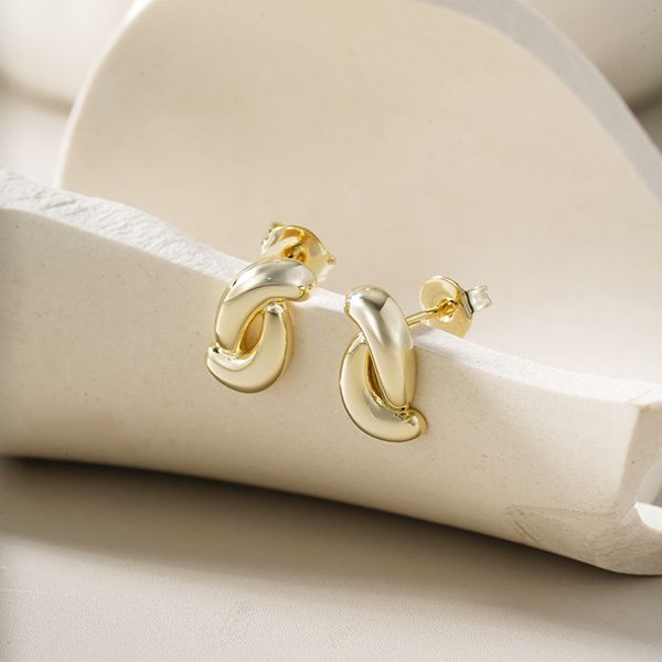 Twist & Turn Earrings